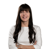 Суздалева Марина Олеговна, врач-косметолог