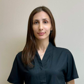 Баззаева Элина Геннадьевна, стоматолог-терапевт