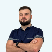 Попов Илья Валерьевич, стоматолог-ортопед