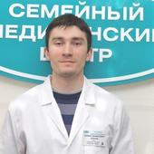 Хубаев Азамат Феликсович, стоматолог-терапевт