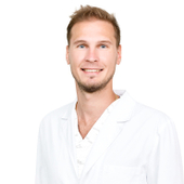 Караваев Юрий Евгеньевич, гинеколог