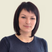 Кузнецова (Сахарова) Оксана Александровна, косметолог