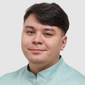 Баймуратов Артур Нафисович, стоматолог-хирург