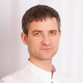 Чмыров Роман Александрович, стоматолог-ортопед