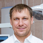 Григорьев Игорь Владимирович, стоматолог-терапевт