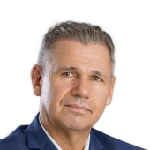 Нуртдинов Халил Гусманович, стоматолог-хирург