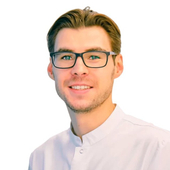 Тимофеенко Алексей Константинович, имплантолог