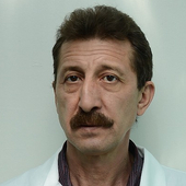 Нуриев Ренат Гаянович, гинеколог