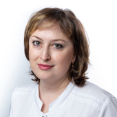 Артамонова Александра Сергеевна, стоматолог-терапевт