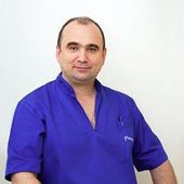 Холодов Кирилл Валерьевич, стоматолог-терапевт