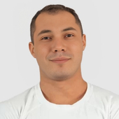 Лебедев Максим Александрович, стоматолог-терапевт