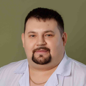 Никитин Илья Иванович, стоматолог-терапевт