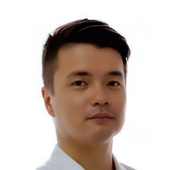 Курманалиев Артем Антонович, онколог