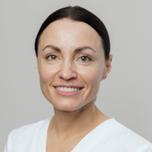 Тарасова Инна Сергеевна, стоматолог-терапевт