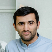 Гаспарян Асатур Татевосович, стоматолог-хирург