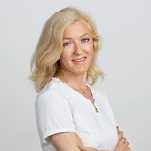 Пихорь Виктория Волдемаровна, стоматолог-терапевт