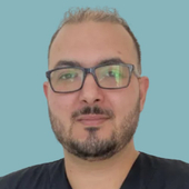 Туаити Нидаль, стоматолог-хирург