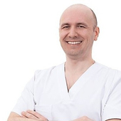 Лаптев Артем Владимирович, стоматолог-хирург