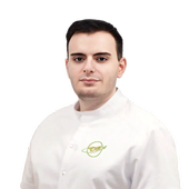 Григорян Андрей Александрович, стоматолог-терапевт