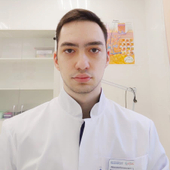 Дертко Максим Евгеньевич, дерматолог