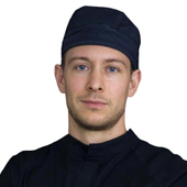 Мосалев Ростислав Сергеевич, пластический хирург