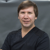 Хасянов Дамир Шамильевич, стоматолог-хирург
