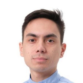 Глазырин Константин Викторович, стоматолог-хирург