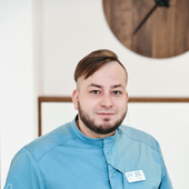 Будихин Евгений Иванович, стоматолог-терапевт