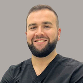 Цибираев Мурат Варламович, стоматолог-хирург