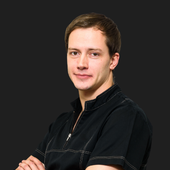 Голиков Илья Константинович, стоматолог-хирург