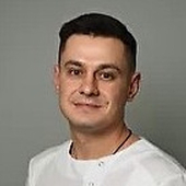 Иващенко Виталий Валерьевич, стоматолог-ортопед