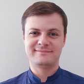 Чупов Роман Георгиевич, стоматолог-терапевт