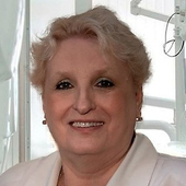 Безрукова Мария Сергеевна, стоматолог-терапевт