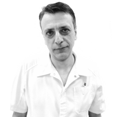 Мирзоян Давид Саркисович, стоматолог-терапевт