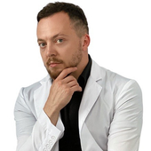 Нугаев Тимур Шамилевич, пластический хирург