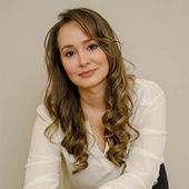 Саблина Юлия Равильевна, косметолог