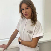 Бурцева Алена Исмаиловна, стоматолог-терапевт