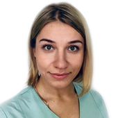 Янкина Александра Сергеевна, стоматолог-хирург