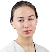 Яхъяева Эльвира Раисовна, пластический хирург