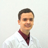 Щетинкин Никита Владимирович, стоматолог-терапевт