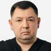 Копылов Роберт Романович, имплантолог