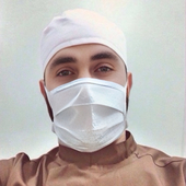 Тахаев Валид Вахаевич, офтальмолог