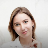 Бабичева Анастасия Олеговна, стоматолог-терапевт