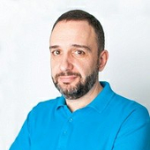 Арцрумян Сергей Владимирович, стоматолог-терапевт