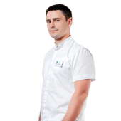 Серов Дмитрий Олегович, имплантолог