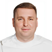 Демиденко Игорь Олегович, стоматолог-хирург