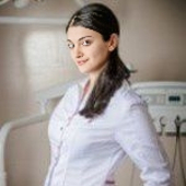 Мкртчян Карина Егиевна, стоматолог-терапевт