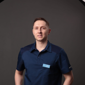 Ильин Роман Сергеевич, стоматолог-терапевт