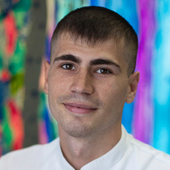 Вильдяев Виталий Юрьевич, стоматолог-терапевт