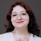 Перская (Хашум) Аюш Ахмедовна, стоматолог-терапевт